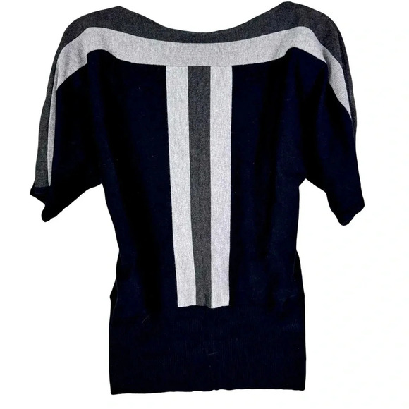 Cable and gauge pull over sweater Size Medium - Picture 1 of 4